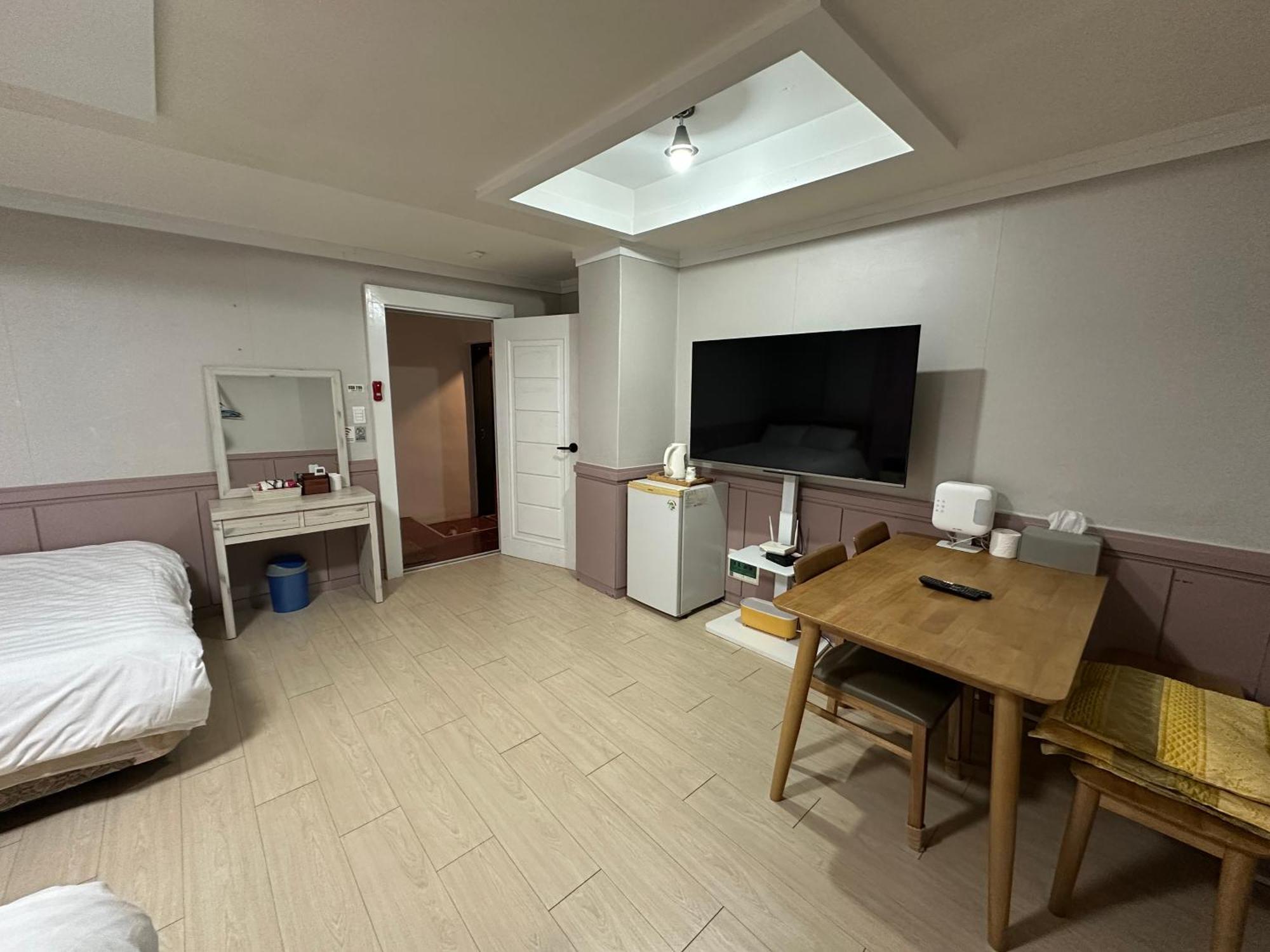 Daegu Dongseongro Gyeong'S Hostel Dış mekan fotoğraf