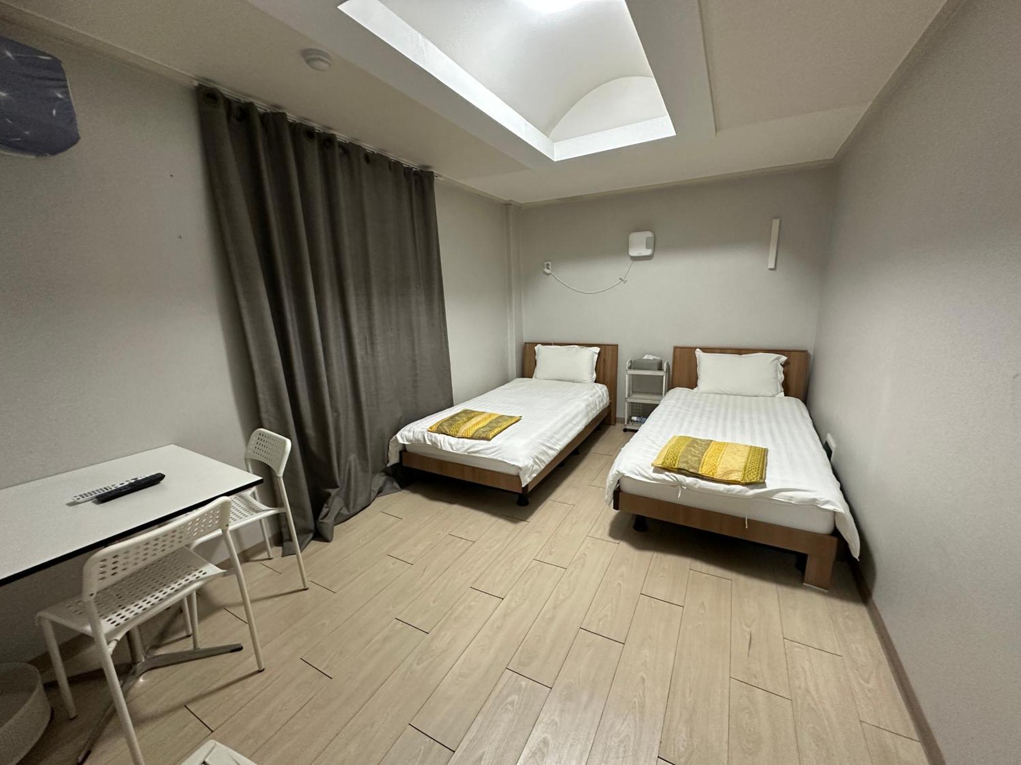 Daegu Dongseongro Gyeong'S Hostel Dış mekan fotoğraf