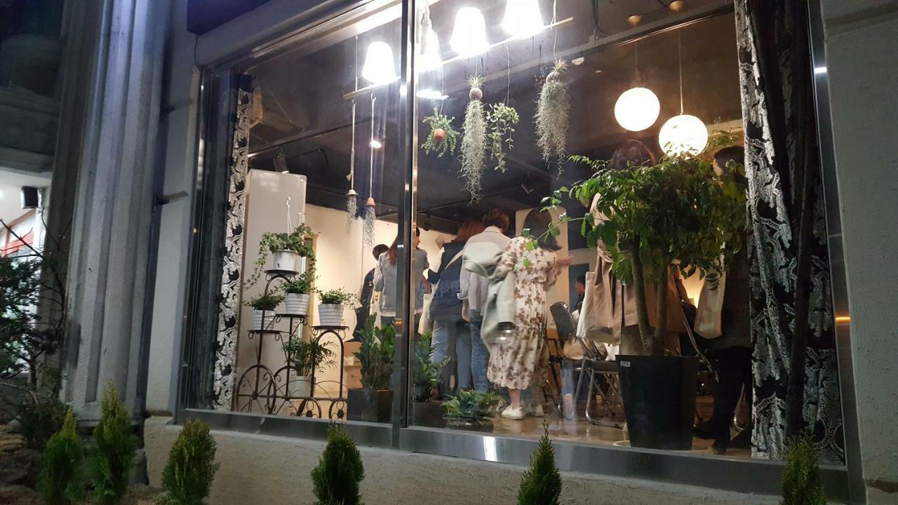 Daegu Dongseongro Gyeong'S Hostel Dış mekan fotoğraf