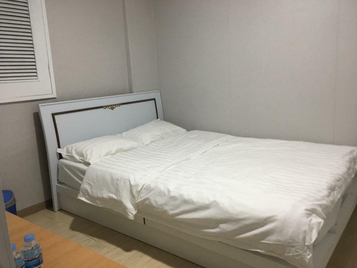 Daegu Dongseongro Gyeong'S Hostel Dış mekan fotoğraf