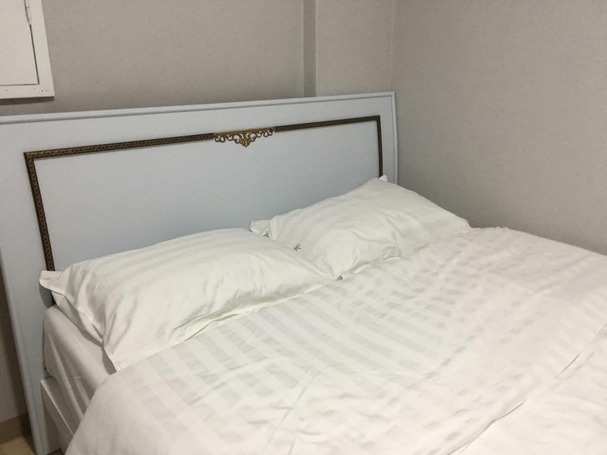 Daegu Dongseongro Gyeong'S Hostel Dış mekan fotoğraf