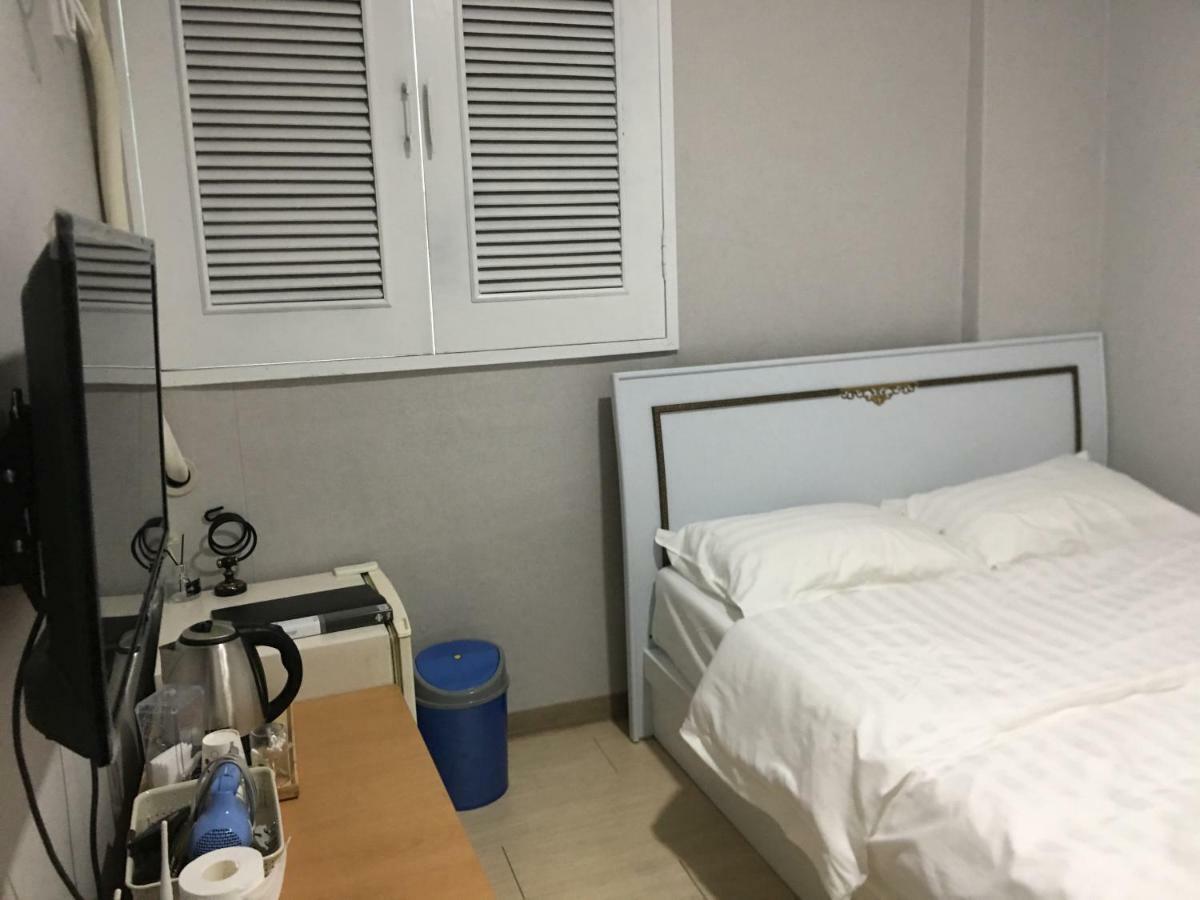 Daegu Dongseongro Gyeong'S Hostel Dış mekan fotoğraf