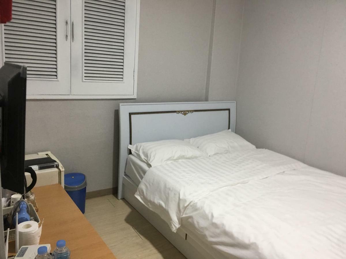 Daegu Dongseongro Gyeong'S Hostel Dış mekan fotoğraf