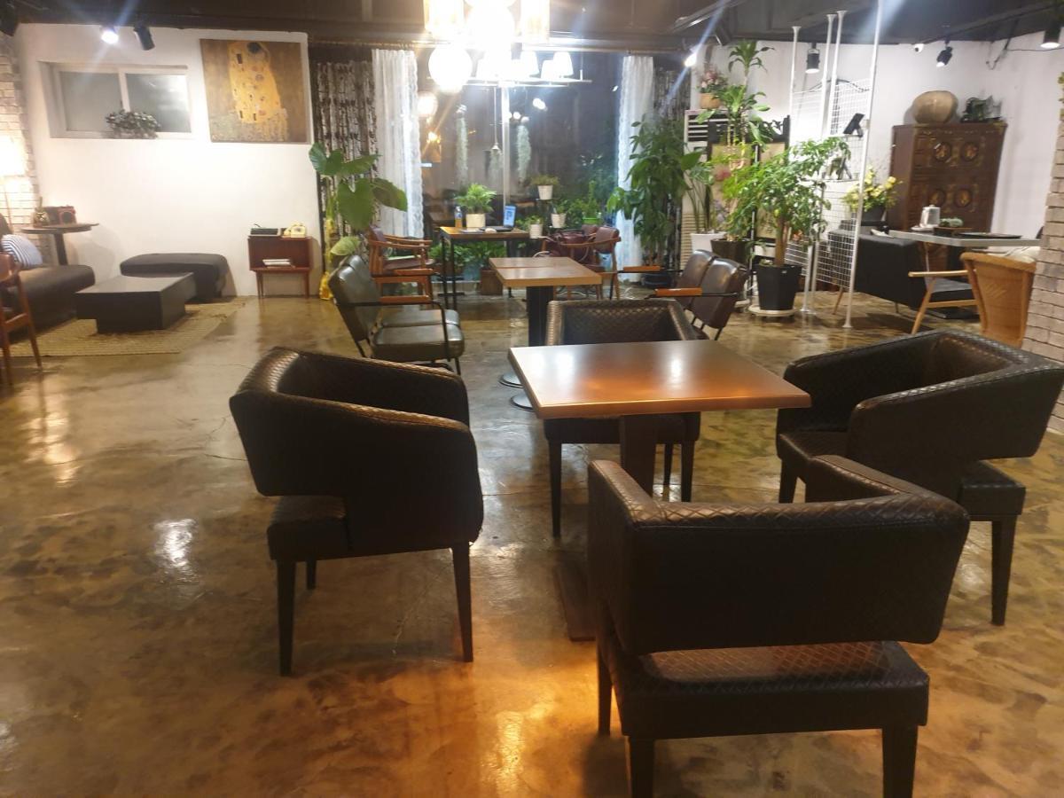Daegu Dongseongro Gyeong'S Hostel Dış mekan fotoğraf